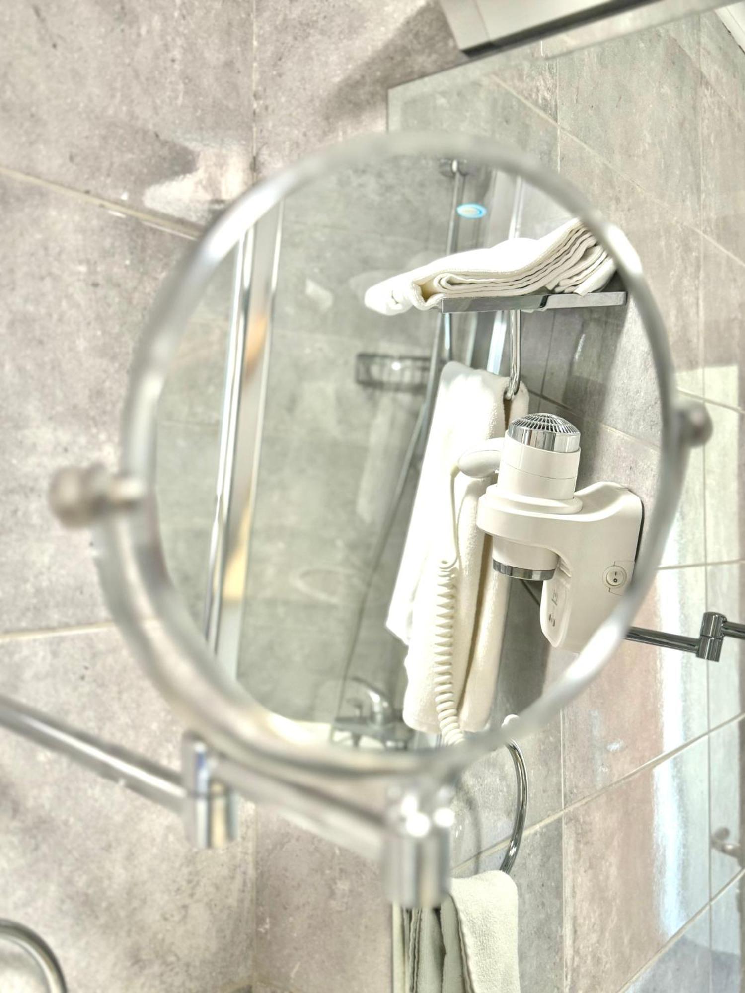 Full Comfort Apartment At Chavchavadze Tbilisi Exterior foto